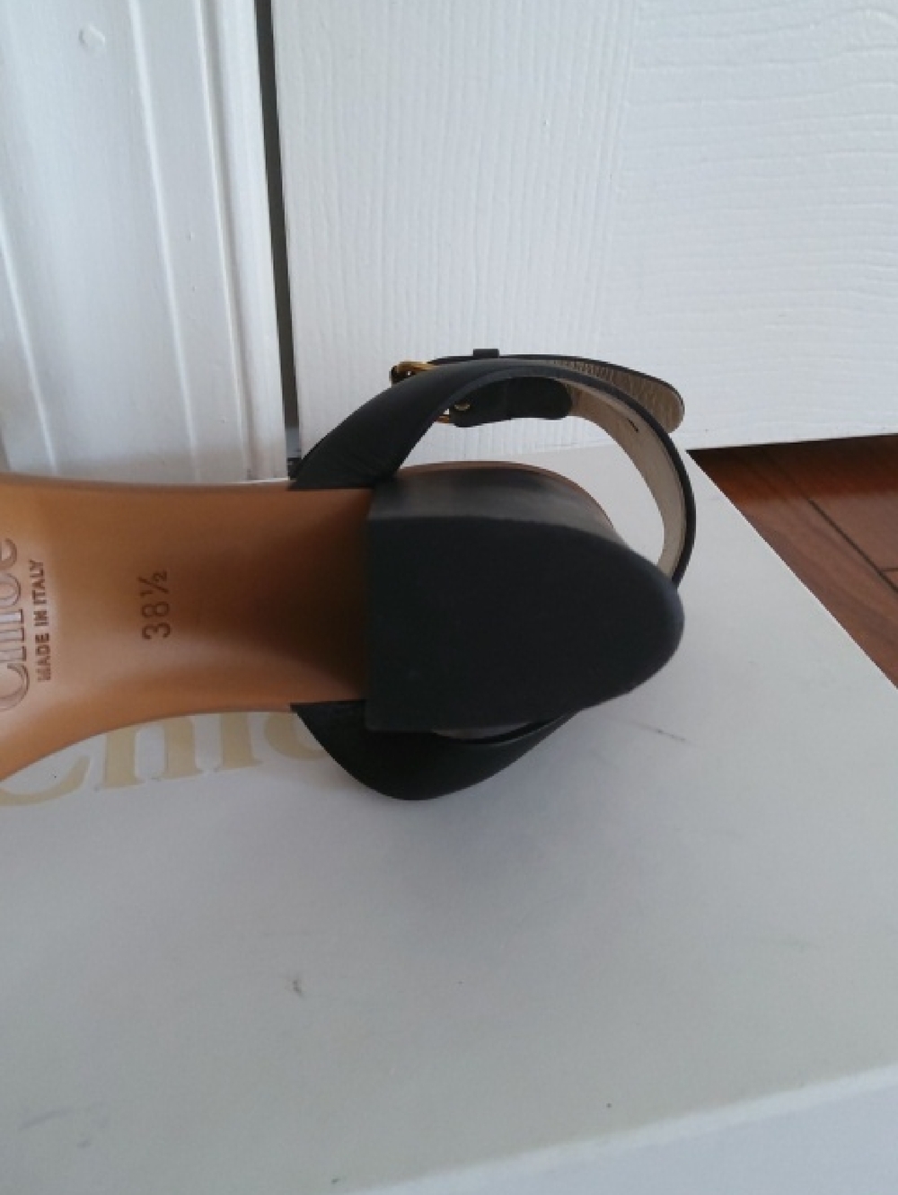 CHLOE Open Toe Taupe & Black Heeled Shoes - Picture 7 of 7
